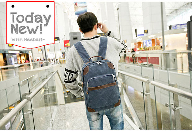 男士休闲帆布双肩背包模特展示